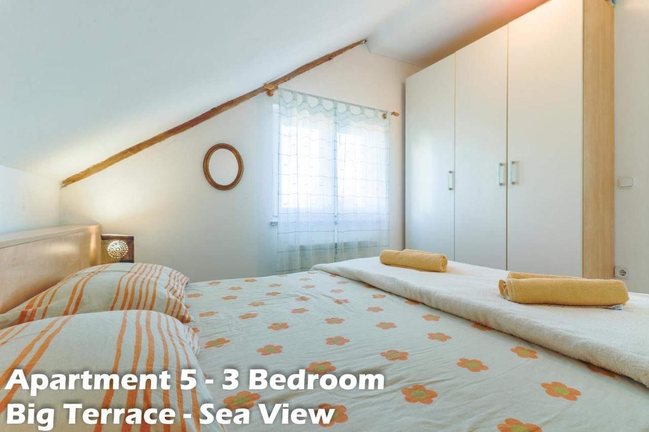 Art Apartments Vrsar Luaran gambar