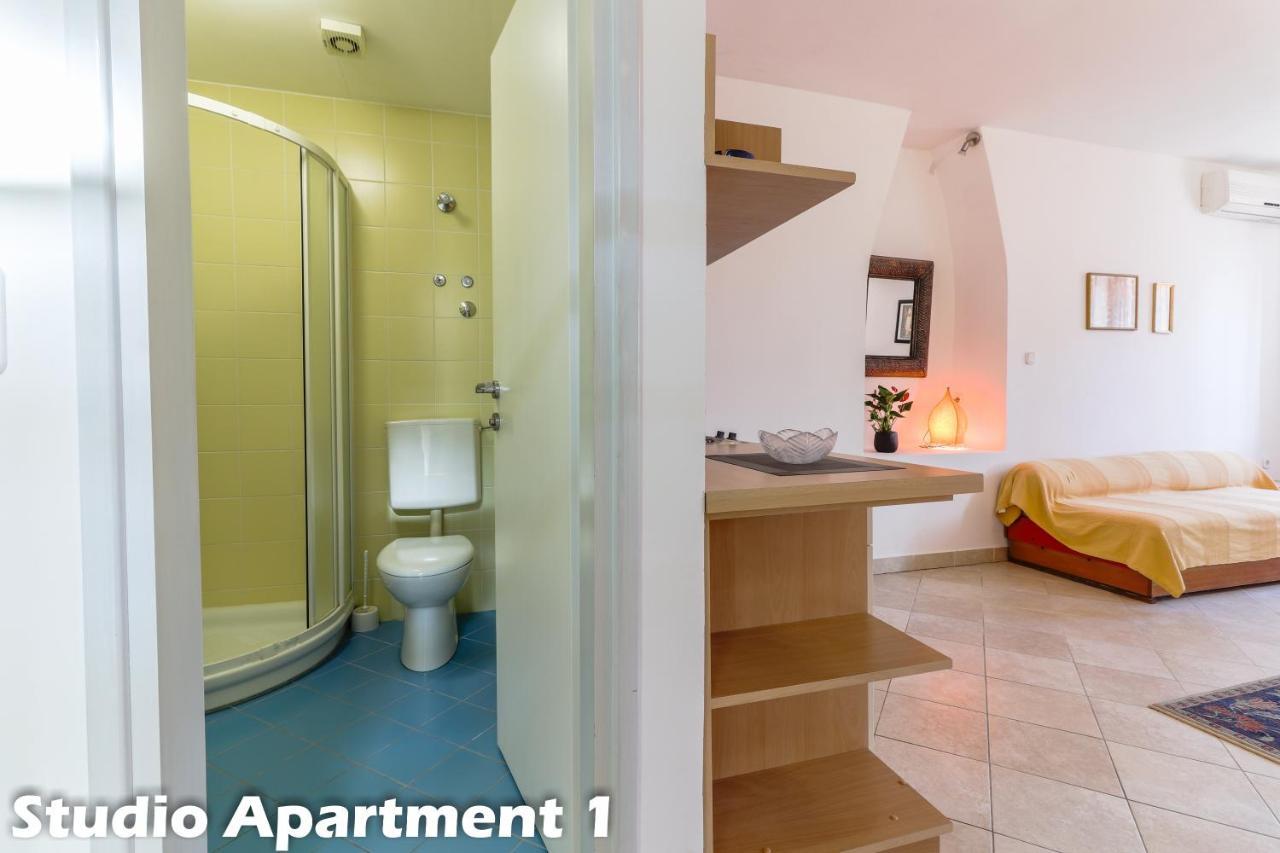 Art Apartments Vrsar Luaran gambar
