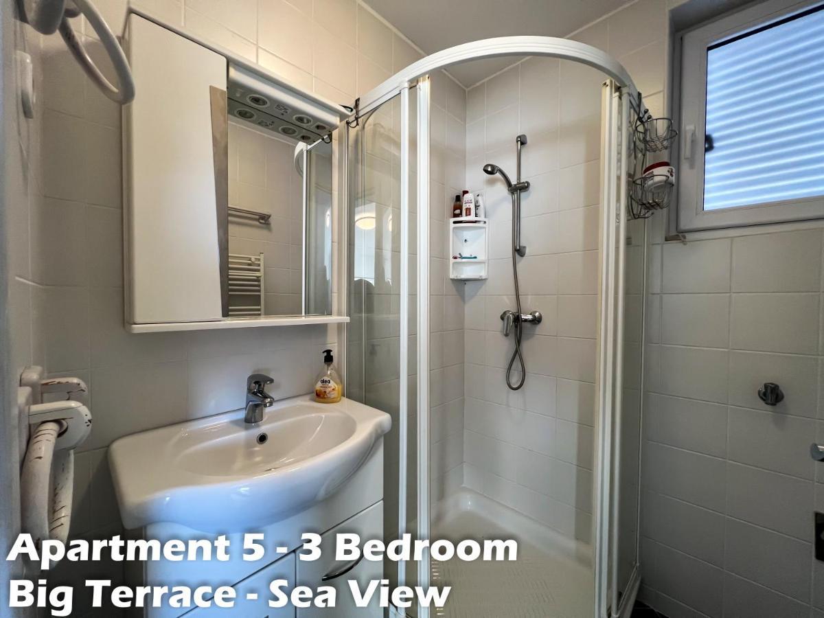 Art Apartments Vrsar Luaran gambar