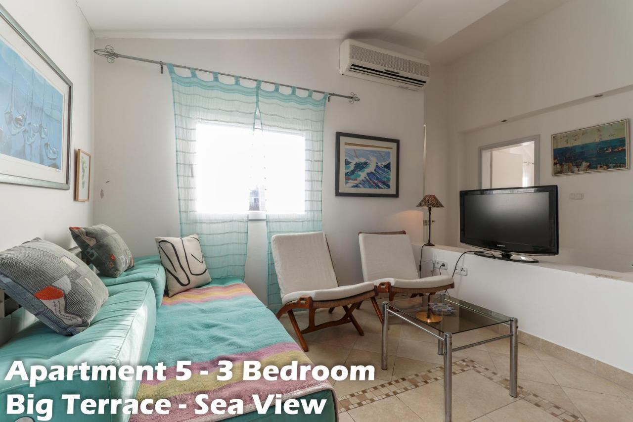 Art Apartments Vrsar Luaran gambar